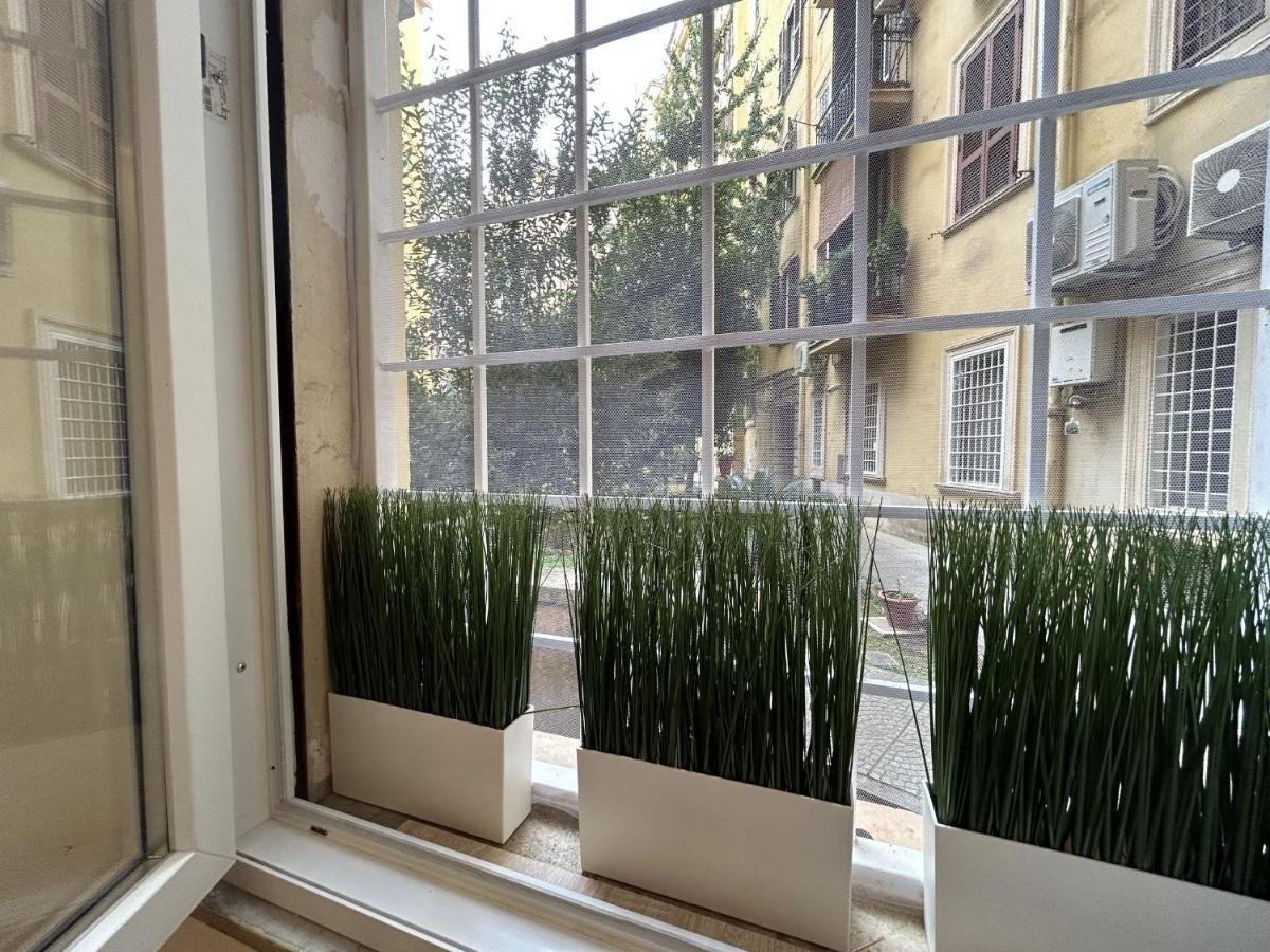 Mazzini City Center * Rom